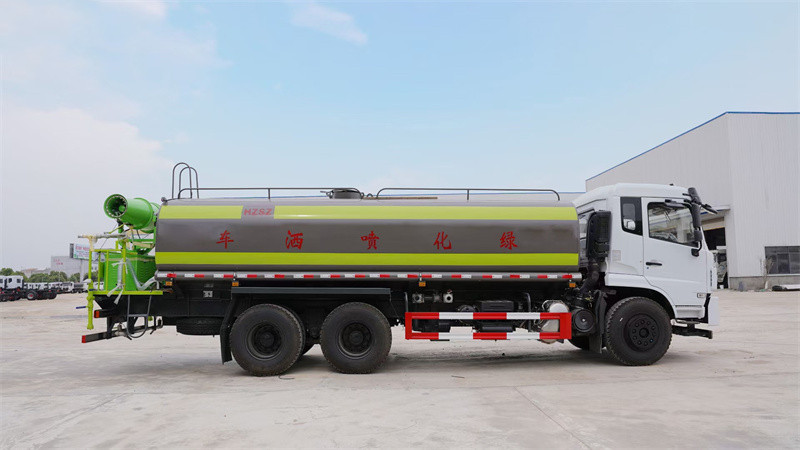東風(fēng)隨專后雙橋20方灑水車高清實(shí)車圖片